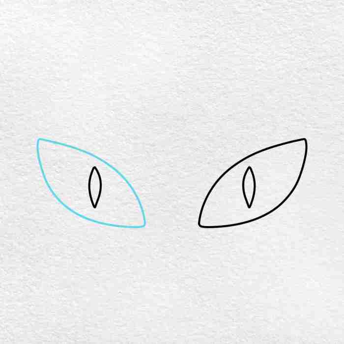 Easy spooky eye drawing